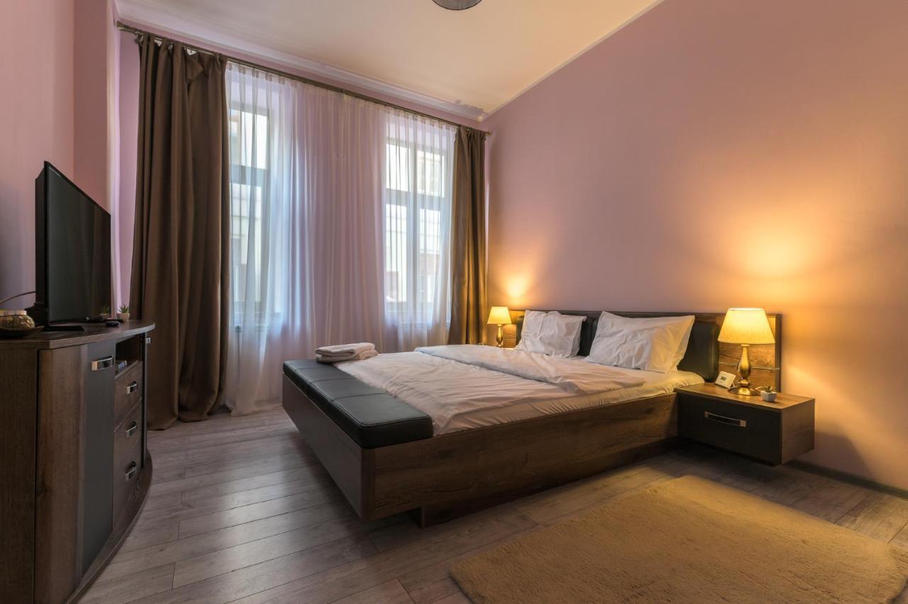 Apartment Queen Sibiu Eksteriør billede