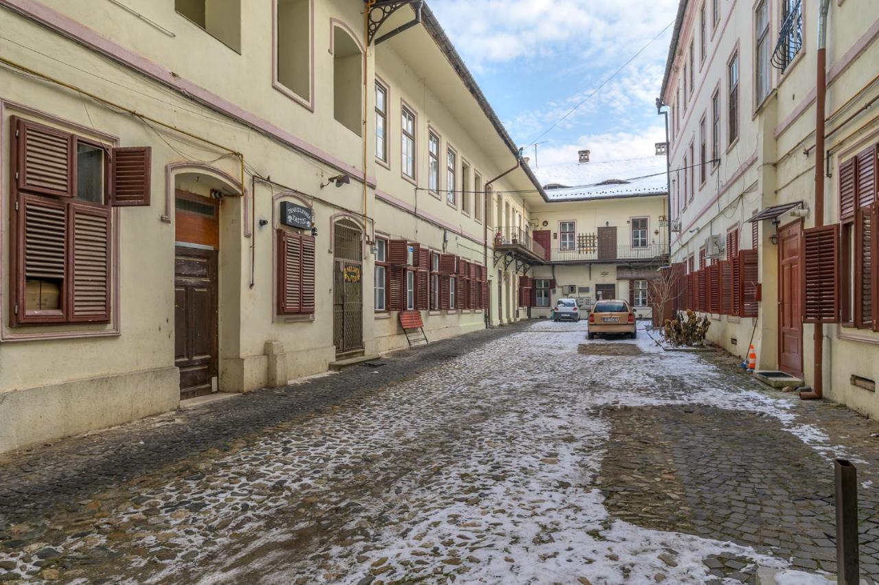 Apartment Queen Sibiu Eksteriør billede
